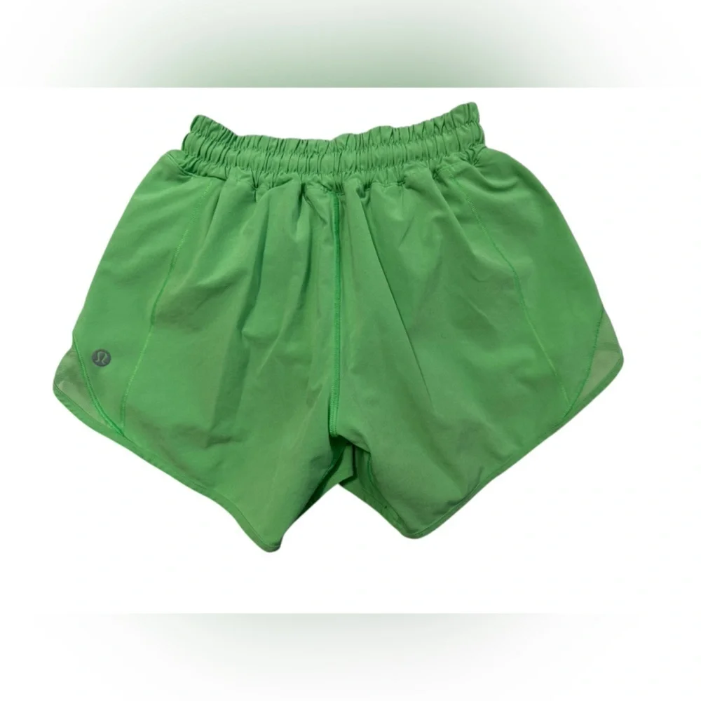 Lululemon Hotty Hot Low-Rise Lined Short 4